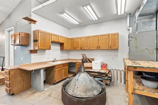 Finish this kitchen in the garage for even more entertainment space!