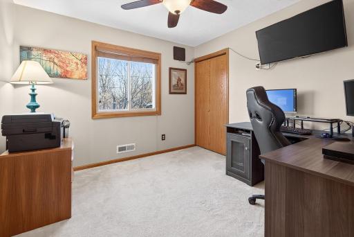 3271 Dodd Lane, Eagan, MN 55121