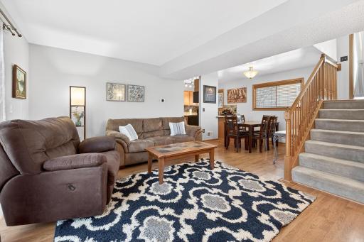 3271 Dodd Lane, Eagan, MN 55121