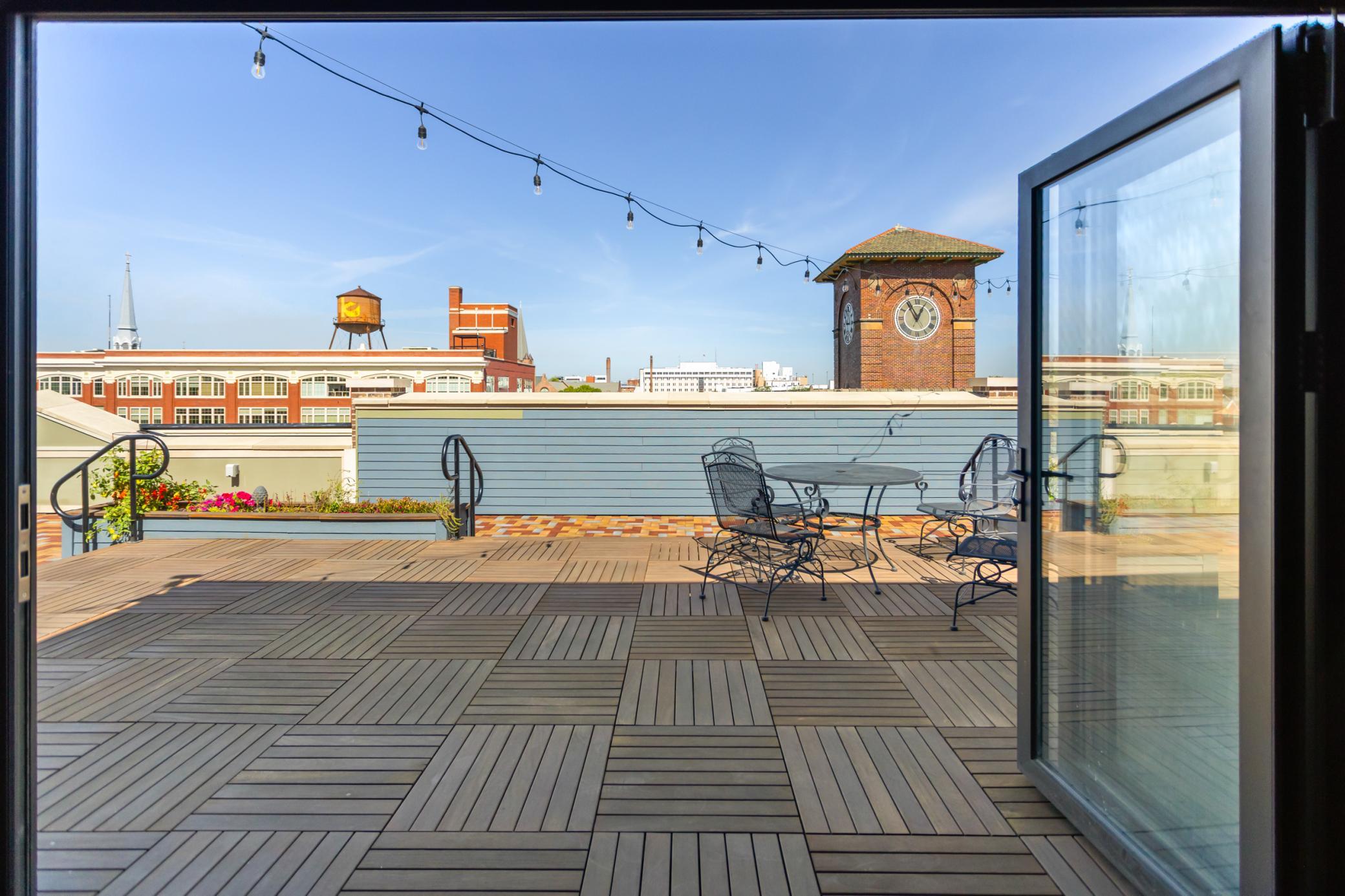 Rooftop community area
