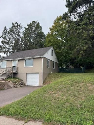4125 Woodland Avenue, Duluth, MN 55803