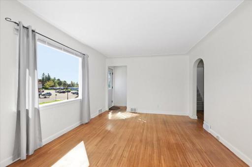 4125 Woodland Avenue, Duluth, MN 55803