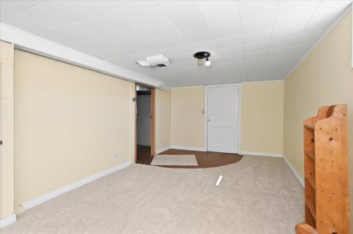 4125 Woodland Avenue, Duluth, MN 55803