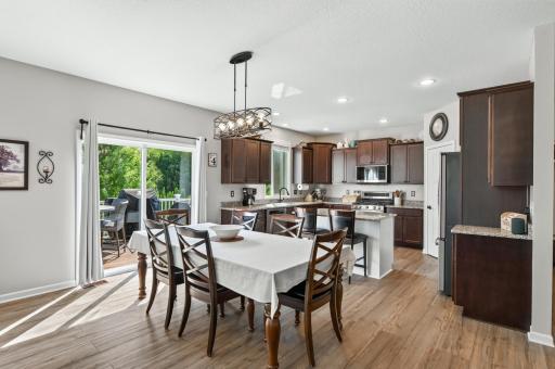 625 Kadler Avenue NE, Hanover, MN 55341