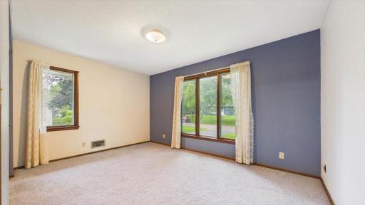 2230 Urbandale Lane N, Plymouth, MN 55447