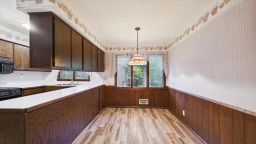 2230 Urbandale Lane N, Plymouth, MN 55447