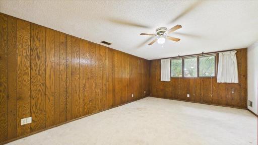 2230 Urbandale Lane N, Plymouth, MN 55447