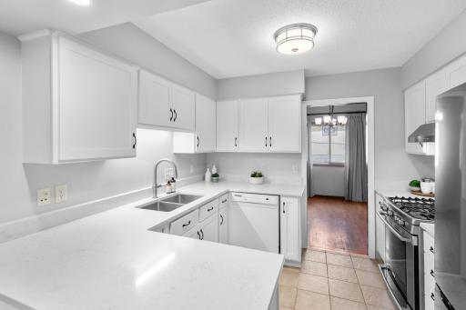 4030 Mackubin Street, Shoreview, MN 55126