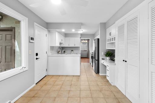 4030 Mackubin Street, Shoreview, MN 55126