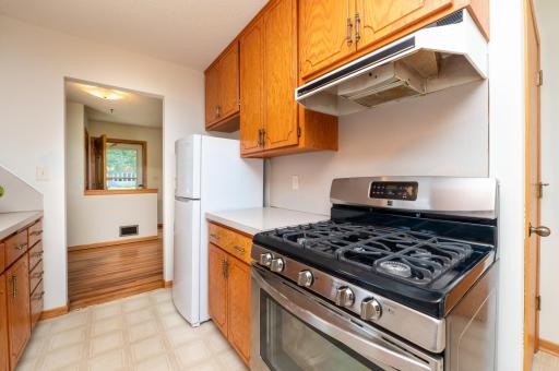 671 58th Avenue NE, Minneapolis, MN 55432
