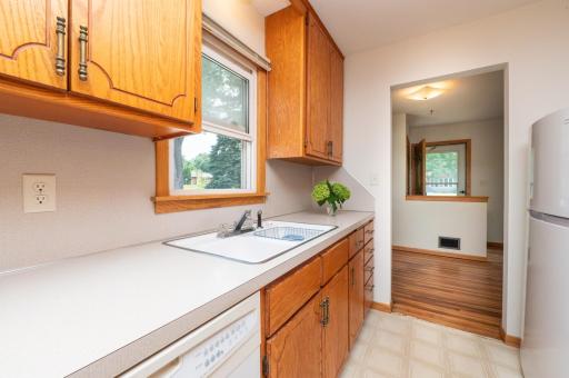 671 58th Avenue NE, Minneapolis, MN 55432
