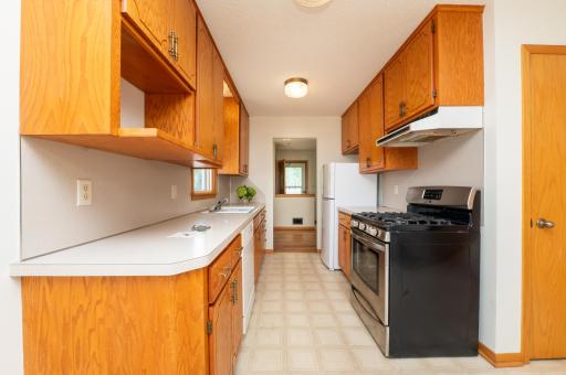 671 58th Avenue NE, Minneapolis, MN 55432