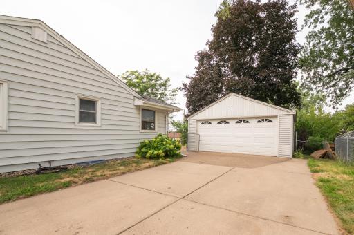 671 58th Avenue NE, Minneapolis, MN 55432