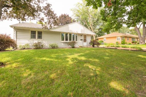 671 58th Avenue NE, Minneapolis, MN 55432
