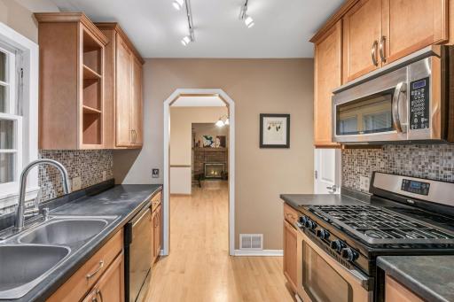 Note there is also a pantry closet in the kitchen