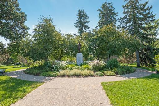 4412 Newton Avenue N, Minneapolis, MN 55412