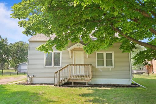 818 E Minnesota Street, Saint Joseph, MN 56374