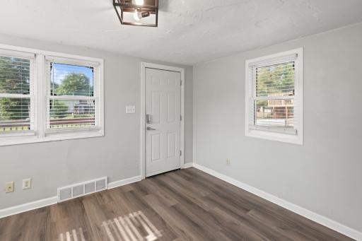 818 E Minnesota Street, Saint Joseph, MN 56374