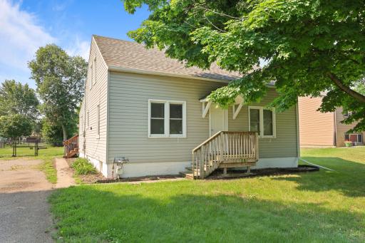 818 E Minnesota Street, Saint Joseph, MN 56374