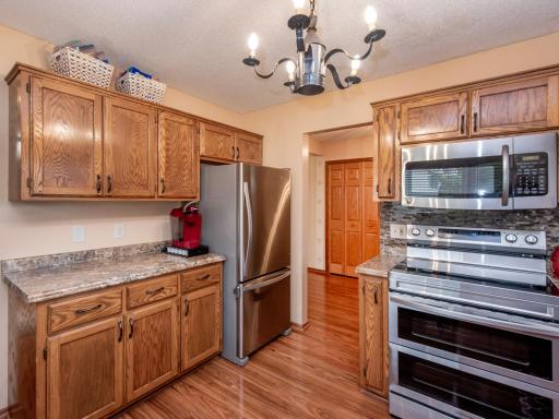 1466 Laurel Avenue, Saint Paul Park, MN 55071