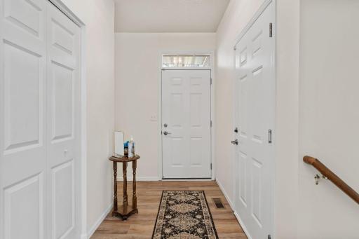 8-web-or-mls-1932 Christensen Ave-8.jpg