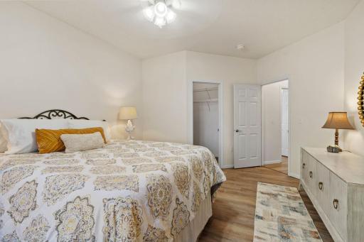 27-web-or-mls-1932 Christensen Ave-27.jpg