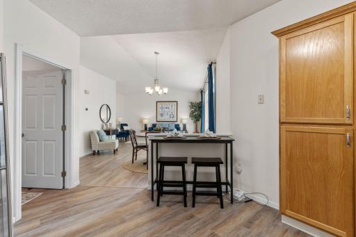 17-web-or-mls-1932 Christensen Ave-17.jpg