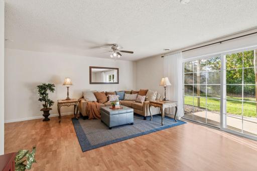 40-web-or-mls-1932 Christensen Ave-40.jpg