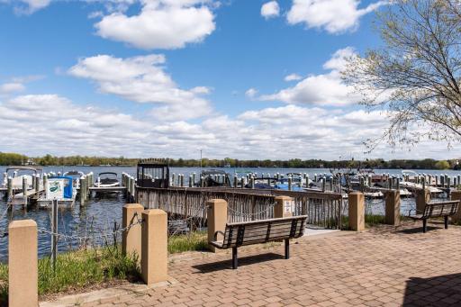 Enjoy easy access to Lake Minnetonka from Grayâs Bay, with open water ready for boating, fishing and summer days on the lake.