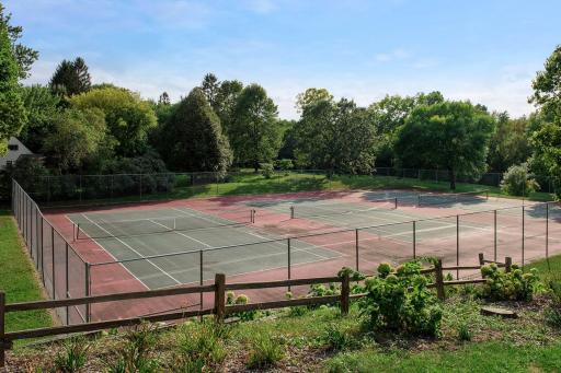 Grab a racket and head to Gro Tonka Park, where tennis and pickleball courts join playgrounds, trails and open green space.