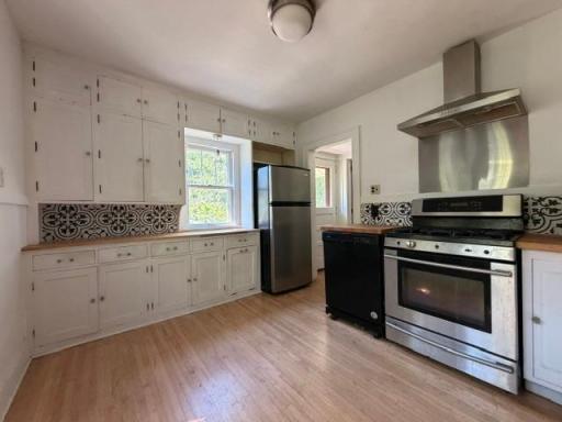 3146 30th Avenue S, Minneapolis, MN 55406