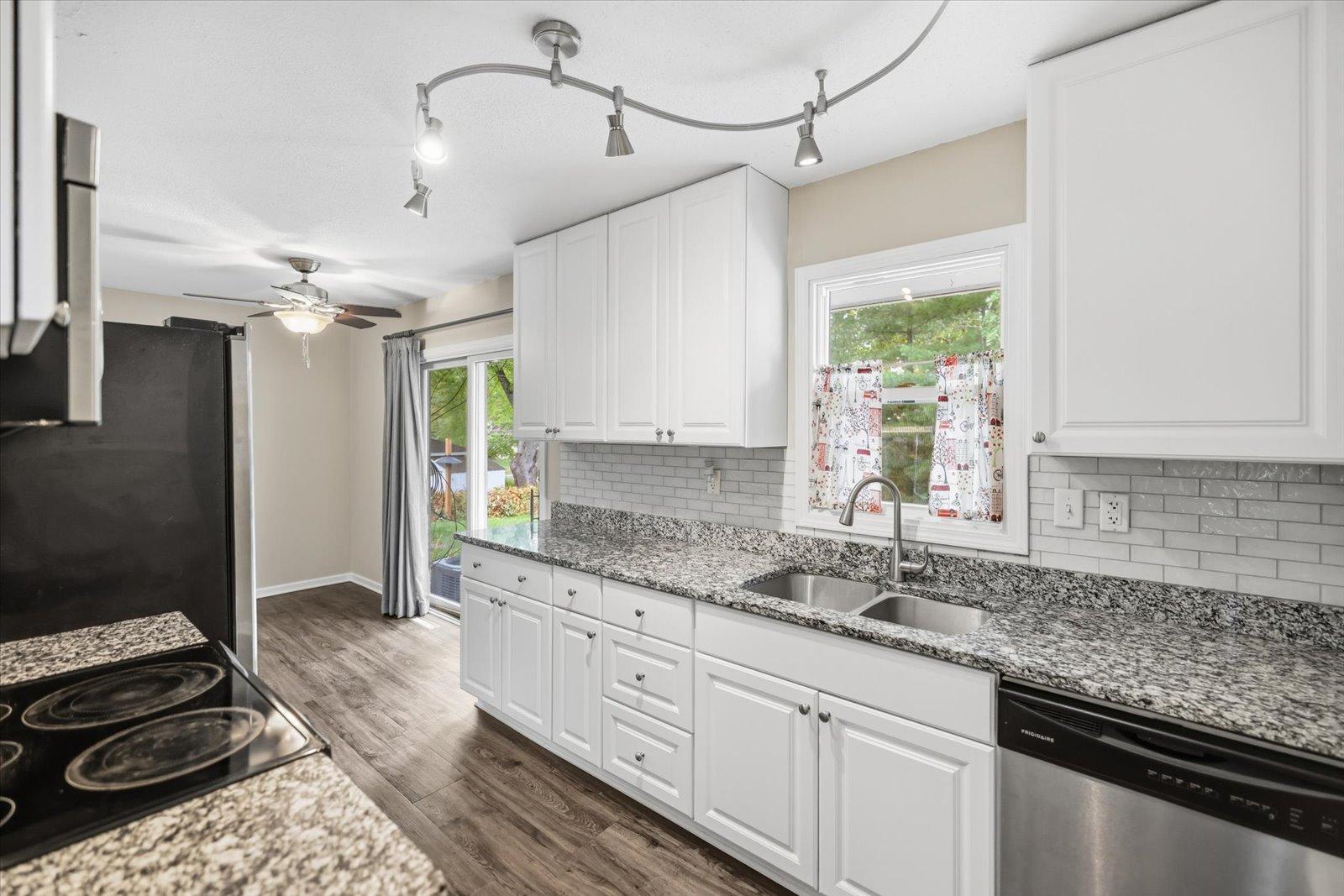 Kitchen - note the light colored counter tops.jpg