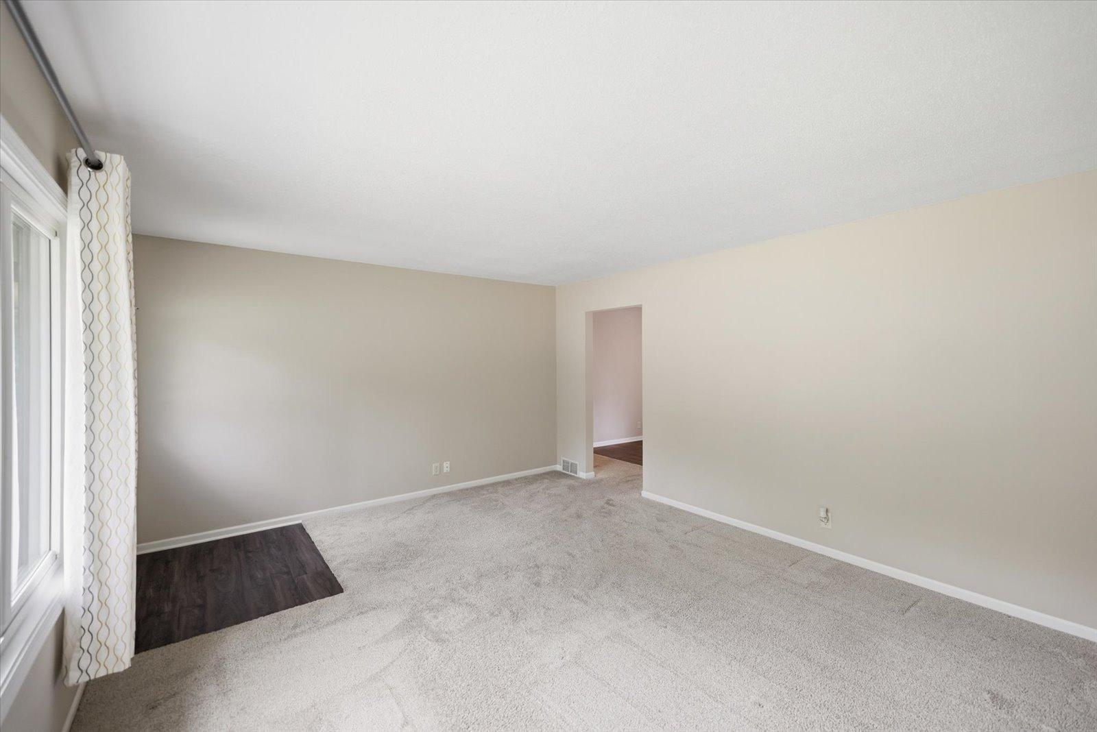 Living room from NW corner.jpg