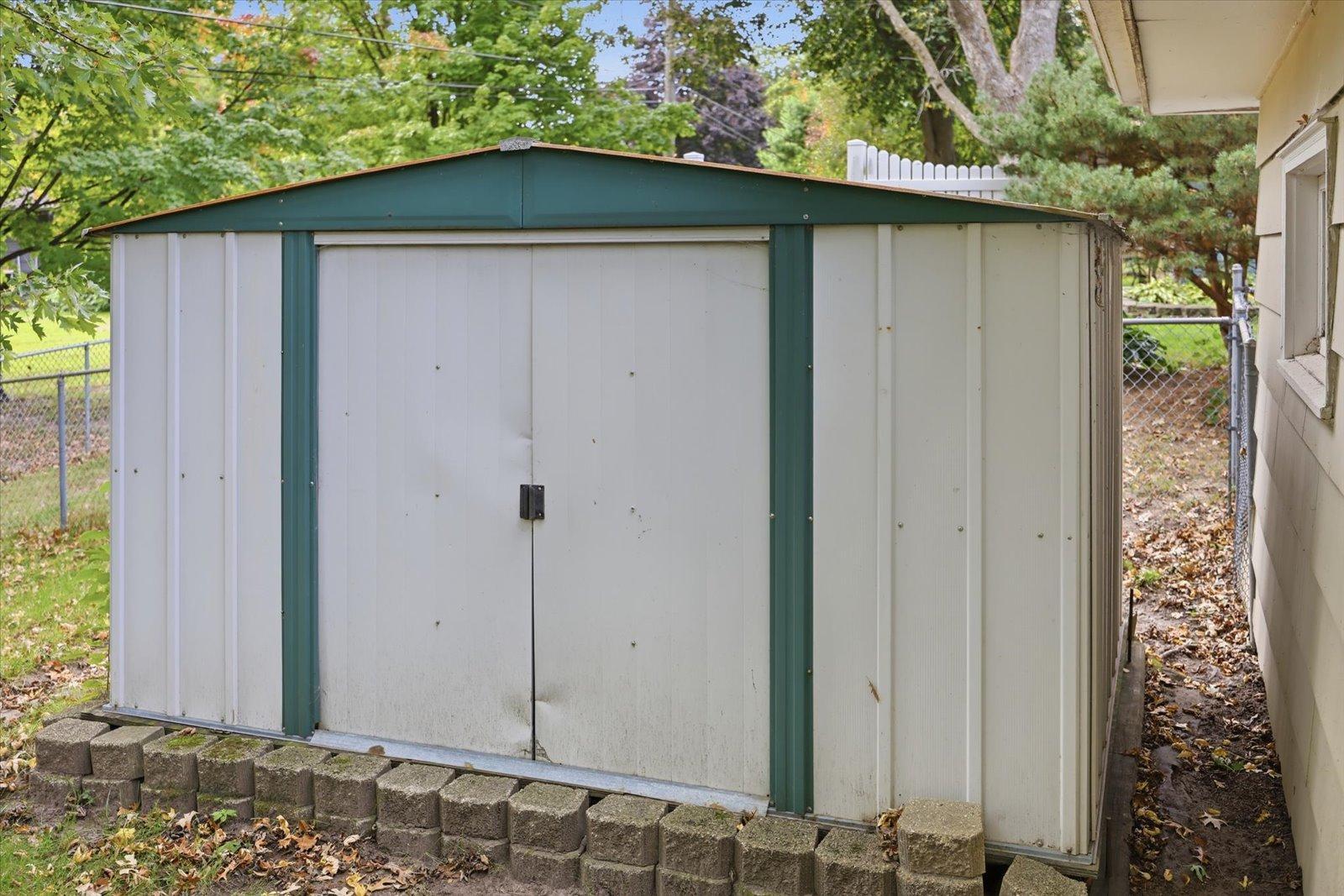Shed for extra storage space.jpg
