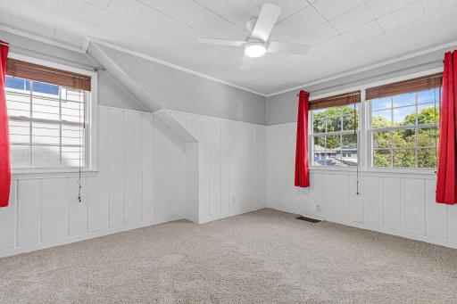 5533 Thomas Avenue S, Minneapolis, MN 55410