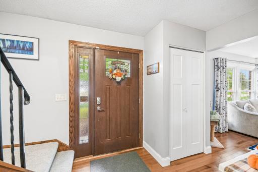 8-web-or-mls-800 Nightingale Blvd-S2209-008.jpg