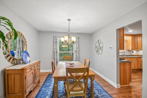 14-web-or-mls-800 Nightingale Blvd-S2209-014.jpg