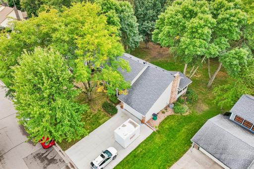 77-web-or-mls-800 Nightingale Blvd-S2209-076.jpg