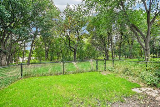 63-web-or-mls-800 Nightingale Blvd-S2209-063.jpg