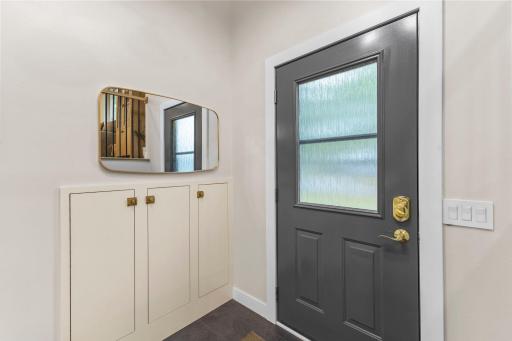 21-web-or-mls-17147 Gage Ave-163.jpg
