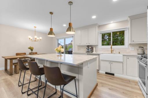 32-web-or-mls-17147 Gage Ave-213.jpg