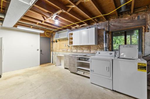 63-web-or-mls-17147 Gage Ave-333.jpg