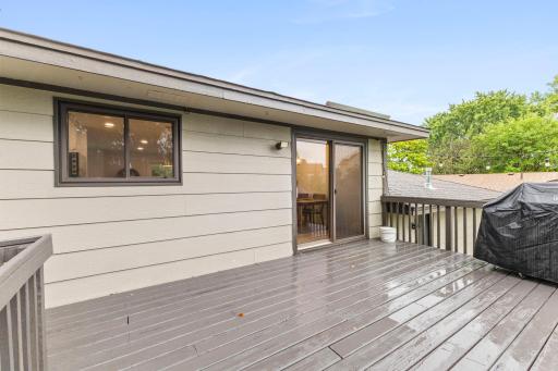69-web-or-mls-17147 Gage Ave-258.jpg