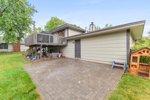 73-web-or-mls-17147 Gage Ave-34.jpg