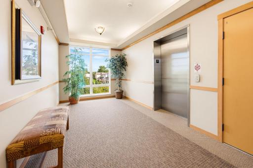 Enjoy peace of mind with the main door security system and controlled building access via elevator.