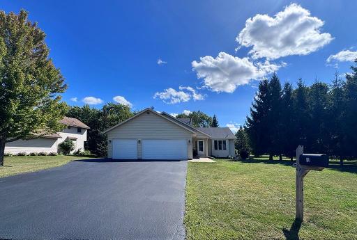 101 Carissa Lane SW, Saint Michael, MN 55376