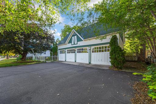 504 7th Street NW, Faribault, MN 55021