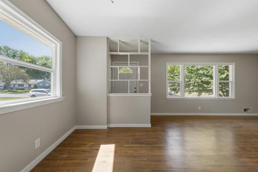 4242 Limestone Drive, Saint Paul, MN 55122