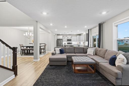 11008 Kingsview Lane N, Maple Grove, MN 55369
