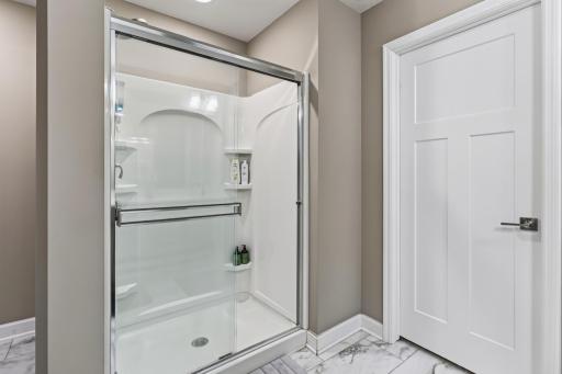 11008 Kingsview Lane N, Maple Grove, MN 55369
